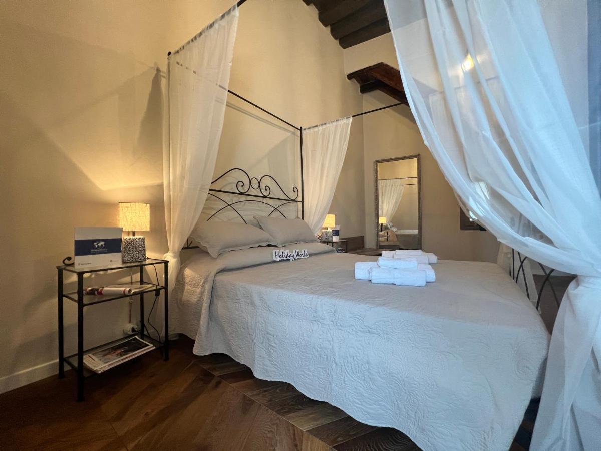 Apartment House Torre Piccamiglio By Holiday World Genua